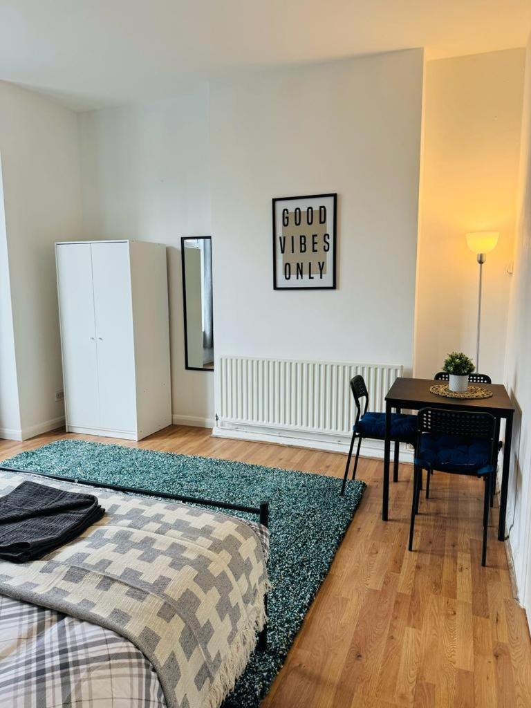 Jubilee Rooms 15 Minutes Central לונדון מראה חיצוני תמונה